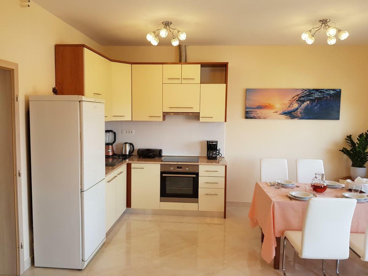 Apartman Vesna Malinska Exteriör bild